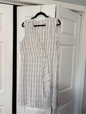 Calvin Klein Striped V-Neck Sleeveless Wrap Dress - White/Black